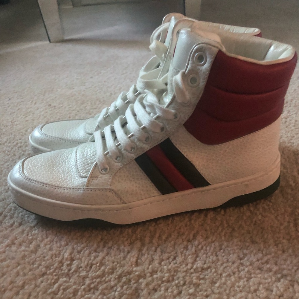 Gucci tennis shoes